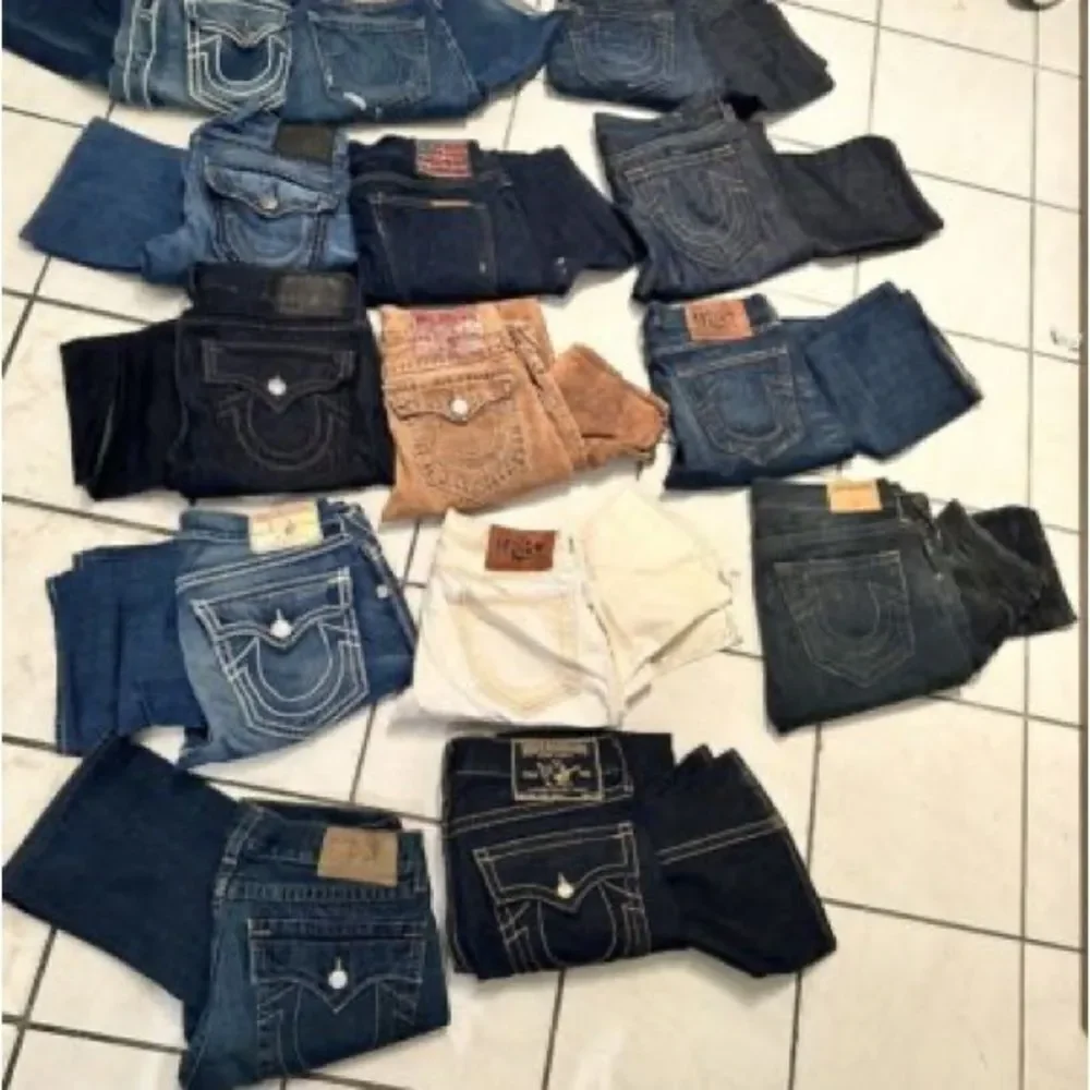 Mystery BOX OF 3 True Religion Jeans - Picture 11 of 12